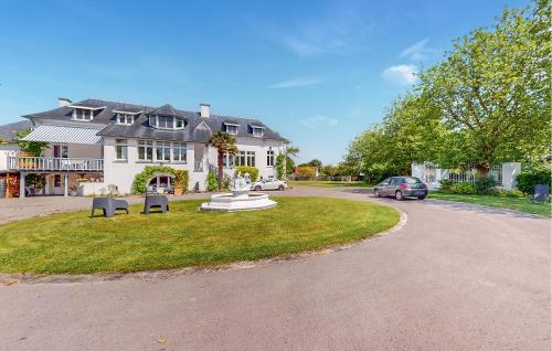 Nice Home In Groffliers With Wifi