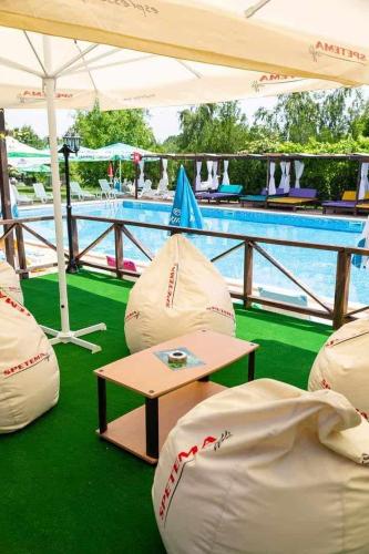 Комплекс Тракийски стан