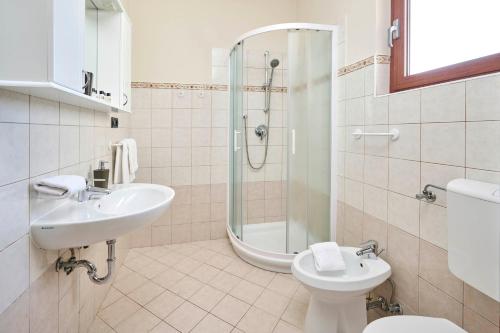 Rooms and Apartments Dobravac