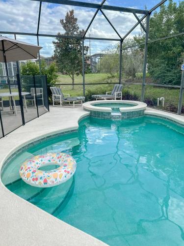 Charming family retreat with Pool & Amenities Disney & top Attractions photo 61