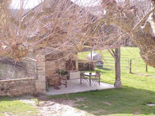 Zahrada ubytování Gîtes et Chambre d'Hôtes Le Vieux Chêne
