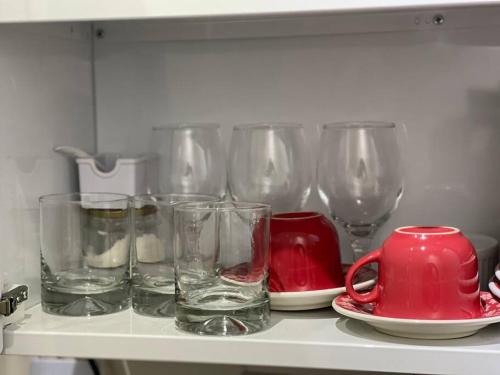 Køkken eller tekøkken på Confortável loft 4,ar, Wi-Fi, TV, 400m UNIG