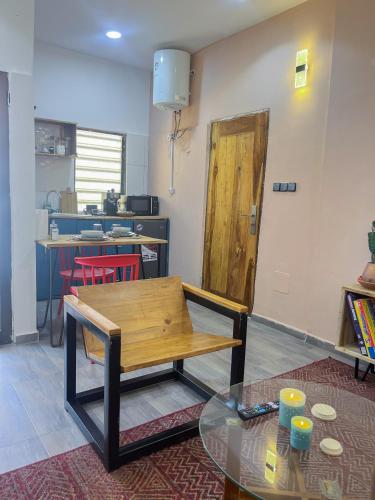 Η κουζίνα ή μικρή κουζίνα στο Cosy Studio