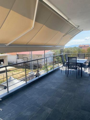 Balkoni atau teres di Villa ROMEO