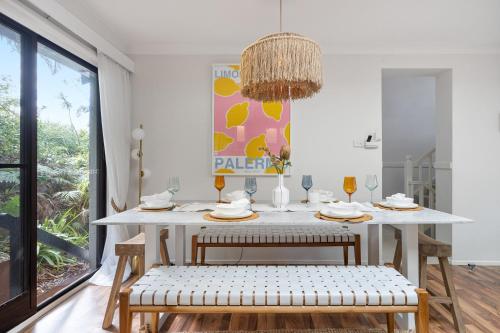 Φωτογραφία από το άλμπουμ του Canto do Sol - 4BR Avoca Getaway σε Avoca Beach
