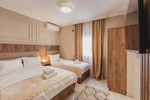 Gallery image of LuxapartmentsMN in Igalo