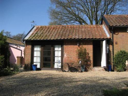 The building where the vacation home is located 