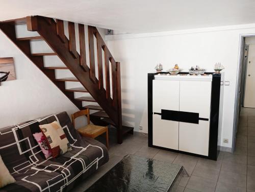 Grand appartement proche port et plages, 6 à 8 pers, 3 chambres, climatisé photo 5