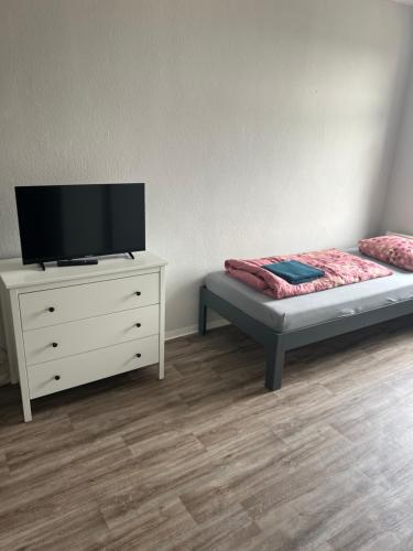 Postel nebo postele na pokoji v ubytování Pension und Monteurzimmer Schwarzer Adler