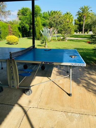 Stolní tenis v ubytování Complejo Colibri 13 nebo okolí