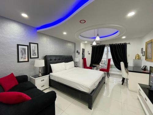 Katil atau katil-katil dalam bilik di Studio at Kandi Palace near Walking street