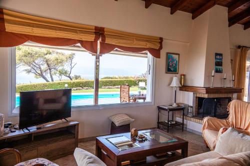 Lahtagas Estate - Private Pool & Sea View - Nature