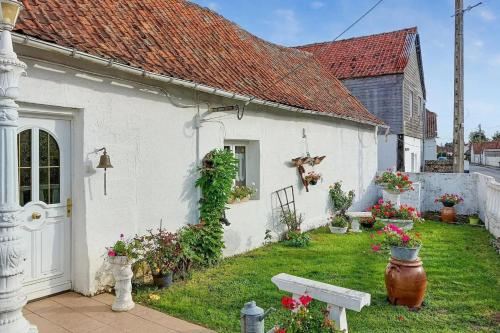 Maison familiale accueillante à Longvilliers avec grand jardin