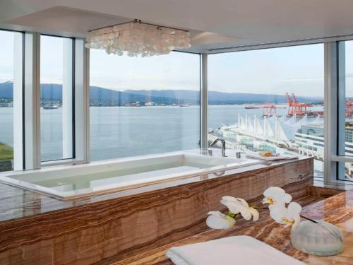 Fairmont Pacific Rim Image