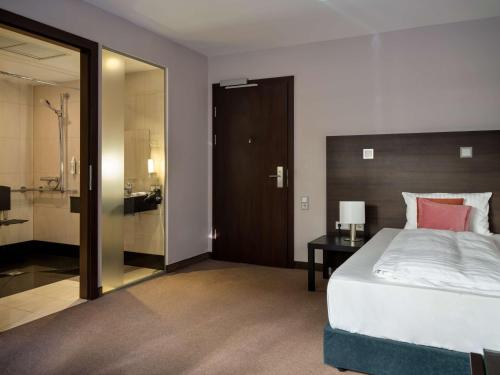 Postel nebo postele na pokoji v ubytování Flemings Hotel Wien-Stadthalle