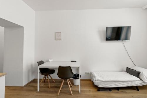FarawayHomes Studios 43