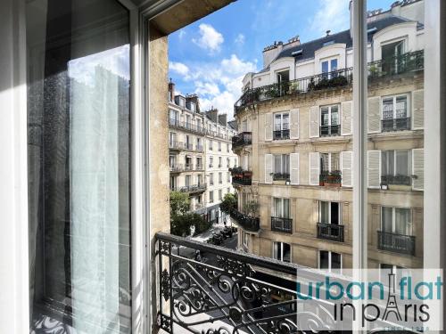 Urban Flat 18 - Charming 2BDR Parisian Home