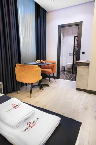 Comfort Point Two Hotelにあるシーティングエリア