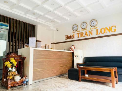 Vstupní hala nebo recepce v ubytování Hotel Trần Long