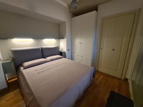 Una cama o camas en una habitación de 3angolo29