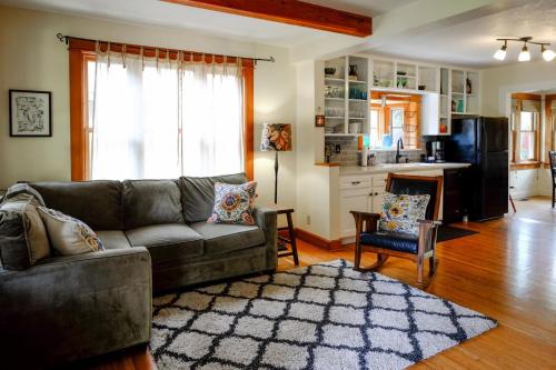 Et opholdsområde på Bluebird Day - Lavender Cottage