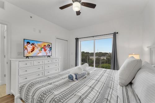 2BR condo minutes to Disney Springs photo 13