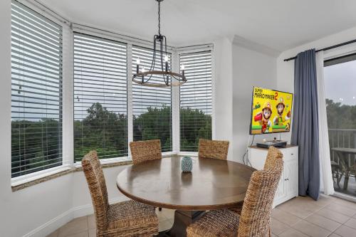 2BR condo minutes to Disney Springs photo 24