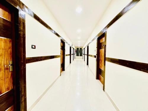 Fotografie z fotogalerie ubytování Hotel Sky International- Airport Zone Hyderabad v destinaci Shamshabad