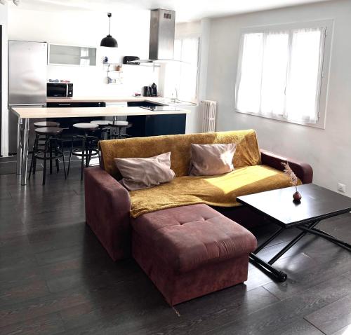 T3 Joliette près des terrasses du port