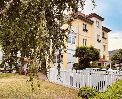 Κήπος έξω από το Renovierte Remise mit 3 Schlafzlmmern