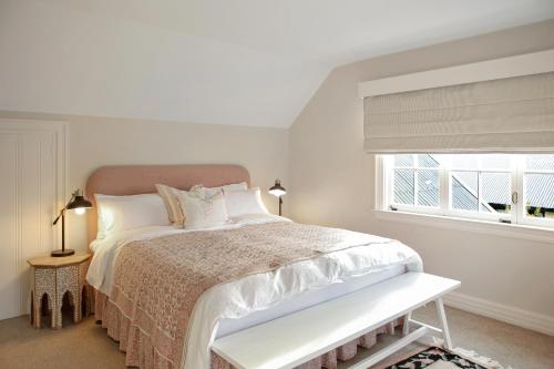 Gallery image of OneOneTwo Cameron Street in Ashburton