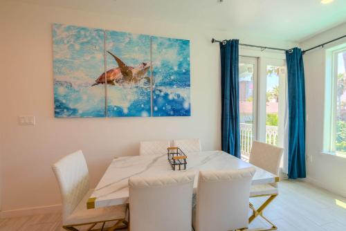 Χώρος καθιστικού στο Marisol Condo 201