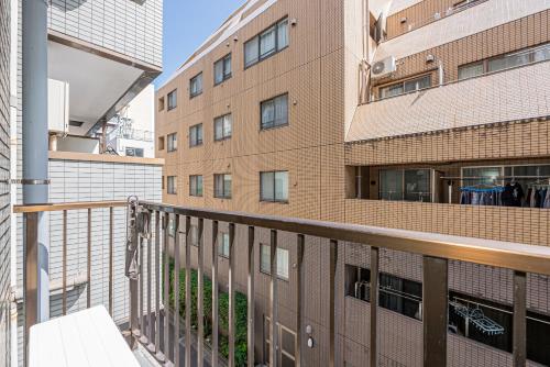 KYARA Hotelミスミ302