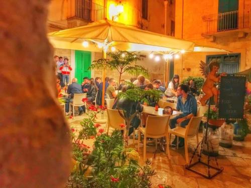 Clientes alojados en Giovinazzo Suite Antico Portale