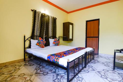 Postel nebo postele na pokoji v ubytování Via Joaquim Beachside Resort - Nr Tito's Lane, Baga Beach