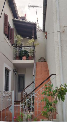 Μπαλκόνι ή βεράντα στο Alexjean cosy apartment close to beach and Dapia