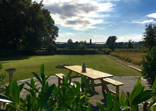 Zahrada ubytování Ferienhaus Boddenhus