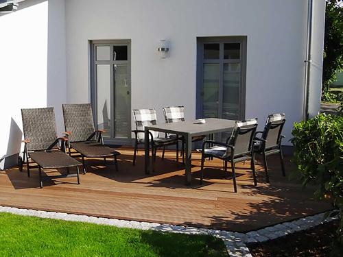Patio nebo venkovní prostory v ubytování Landhaus Boddenhus