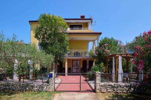 Belvedere apartments