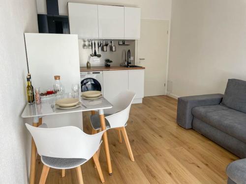Dapur atau dapur kecil di Le Lagon bleu - Appt WIFI Parking Balcon