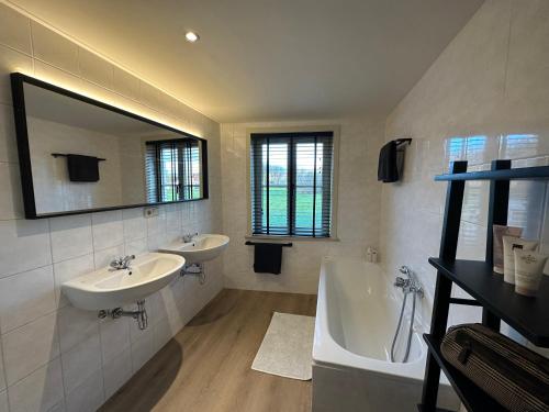 Ένα μπάνιο στο Onder de Toren