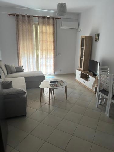 Semeli Apartment