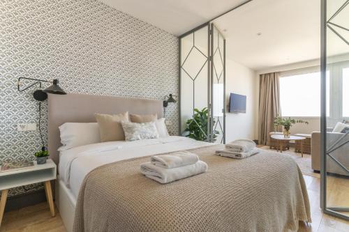 Modern and Bright-2Bedrooms 1Bathroom-Colón