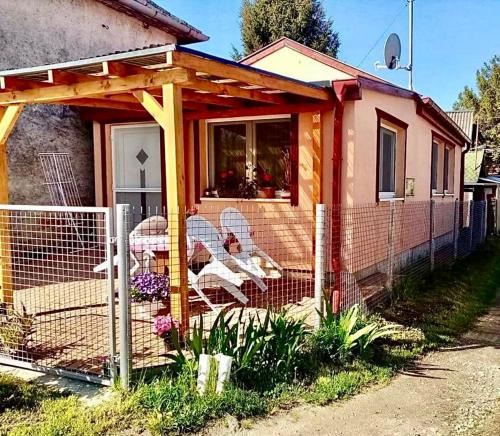 Sára Vendégház Buzsák