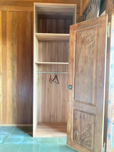 Фотография из галереи Putra'Lebah Amed Guest House в Амеде