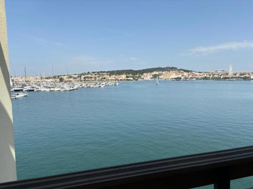 Studio cabine vue mer Agde Ile des pecheurs