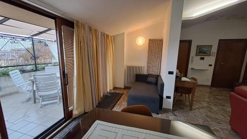 Area soggiorno di Colleoni's Lodge CASA VACANZE CON 2 APPARTAMENTI