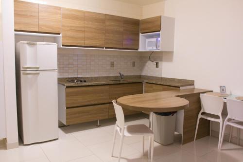 Dapur atau dapur kecil di Kristie Resort Natal Hotel