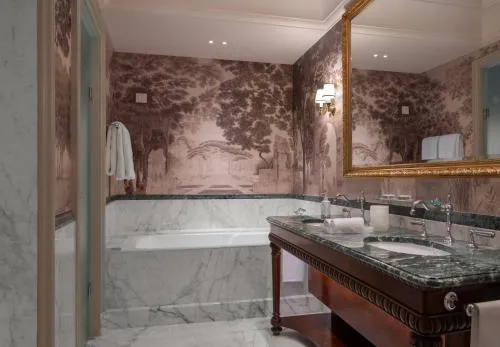 Four Seasons Hotel Firenze photo 11