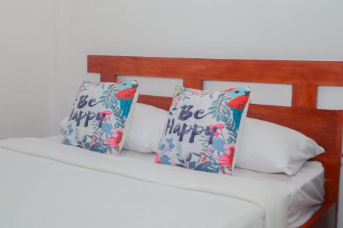 Katil atau katil-katil dalam bilik di Olana Bed and Breakfast